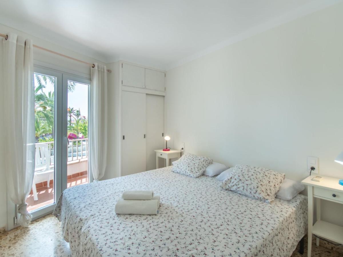 Appartement Pins By Interhome